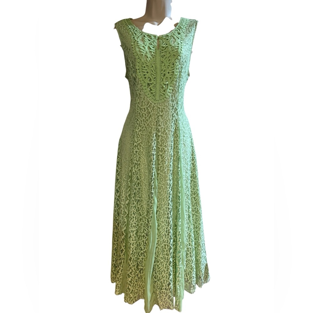 Chadwicks Mint Green Lace Maxi Dress length 46”